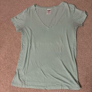 🍾 4 for $20 🍾 Victoria’s Secret PINK V Neck T-Shirt, Women’s Size Medium